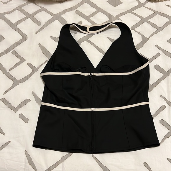 SOLD Gorgeous The Limited Skirt and Halter Top Set - NWT - Picture 8 of 9